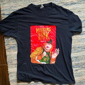 Missing Link movie t shirt, like new